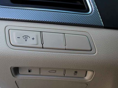 Used 2017 Hyundai Sonata SE image 12