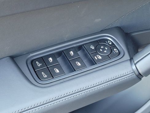 New 2026 Porsche Cayenne AWD/4WD image 19