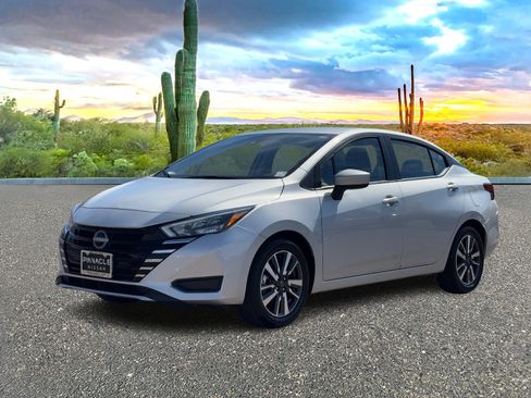 Certified 2025 Nissan Versa SV image 2