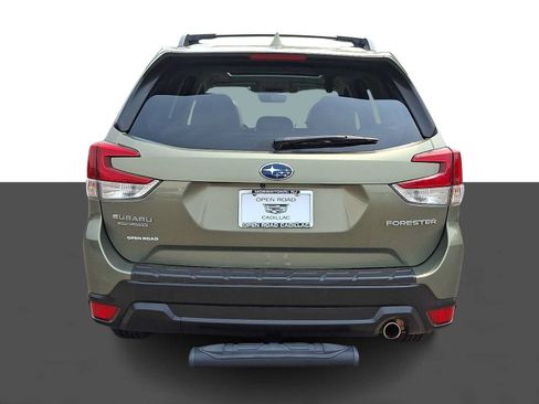 Used 2019 Subaru Forester Limited AWD/4WD image 5