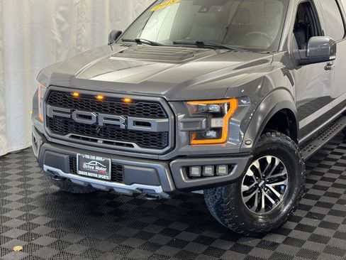 Used 2018 Ford F150 Raptor w/ Equipment Group 802A Luxury image 5