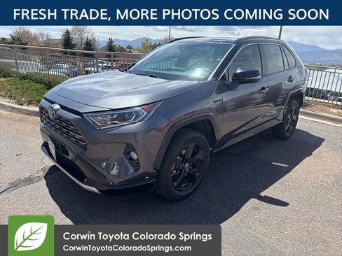 Used 2021 Toyota RAV4 XSE AWD/4WD image 2
