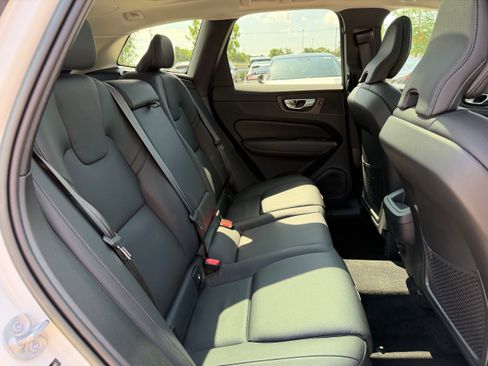 Certified 2023 Volvo XC60 B5 Plus w/ Protection Package Premier FWD image 12