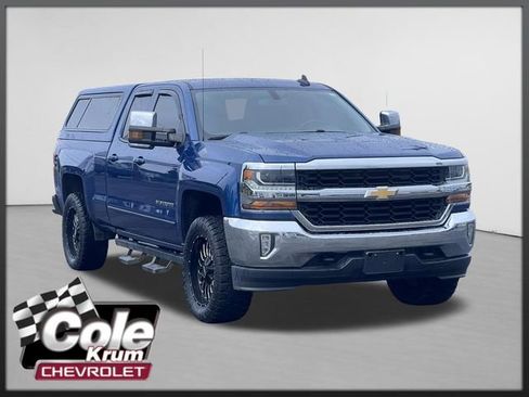 Used 2018 Chevrolet Silverado 1500 LT w/ All Star Edition AWD/4WD image 1