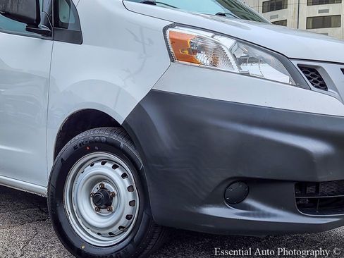 Used 2019 Nissan NV200 S w/ Back Door Glass Package FWD image 3