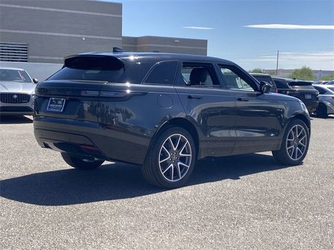 New 2026 Land Rover Range Rover Velar Dynamic SE image 17