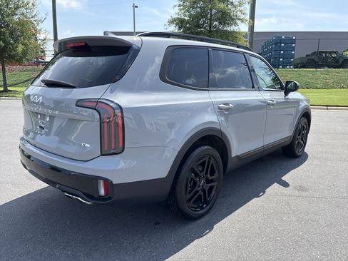 Used 2024 Kia Telluride EX X-Line AWD/4WD image 9