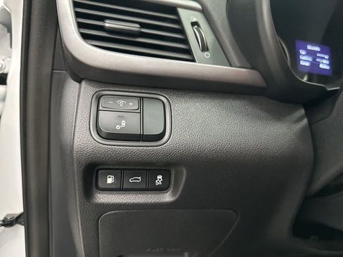 Used 2016 Kia Optima LX w/ LX Convenience Package image 16