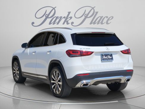 Used 2023 Mercedes-Benz GLA 250 image 3