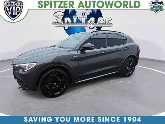 Used 2022 Alfa Romeo Stelvio Veloce AWD/4WD image 8