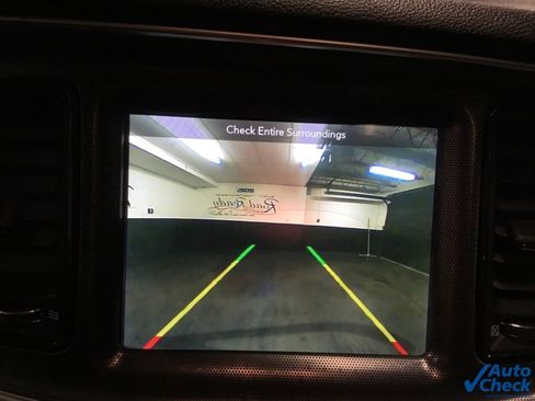 Used 2018 Dodge Challenger GT image 41