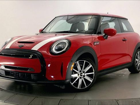 Used 2024 MINI Cooper SE FWD image 11