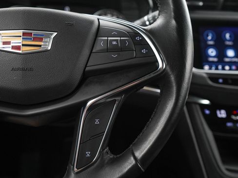 Used 2022 Cadillac XT5 Luxury AWD/4WD image 26