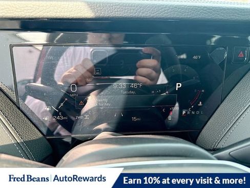 New 2025 GMC Yukon XL Denali w/ Sun & Power Step Package image 13