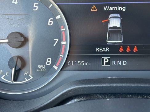 Used 2023 Nissan Titan SV w/ SV Convenience Package RWD image 32