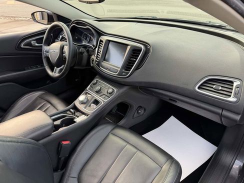 Used 2016 Chrysler 200 C w/ Navigation & Sound Group I image 19