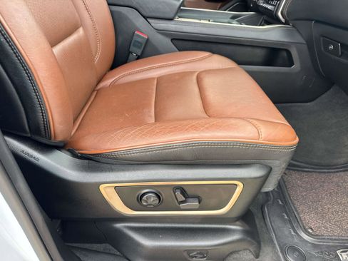 Used 2022 RAM 1500 Limited image 11