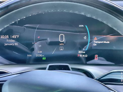 Certified 2026 Cadillac Vistiq Luxury image 11