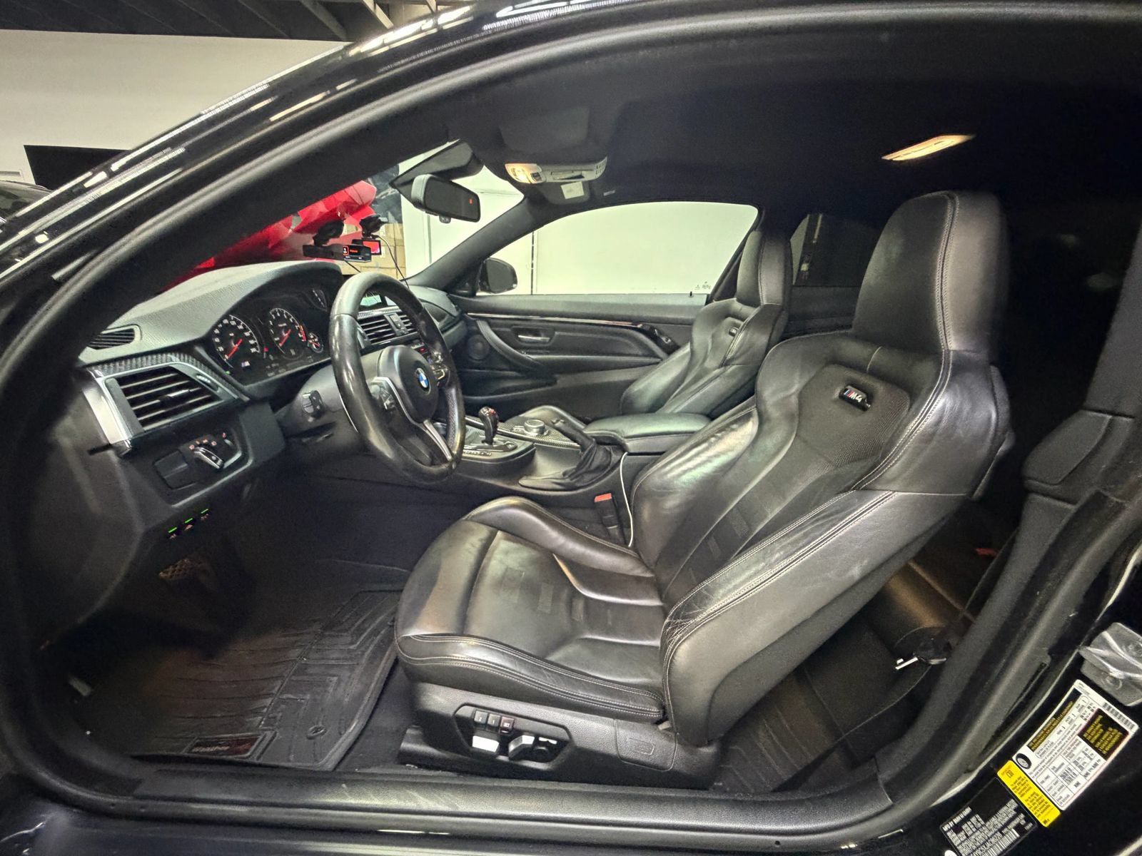 Used 2018 BMW M4 Coupe RWD image 32
