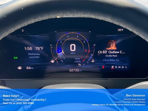 Used 2025 Chevrolet Traverse LT FWD image 32