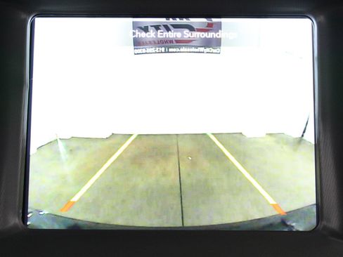 Used 2023 Dodge Charger SXT RWD image 35