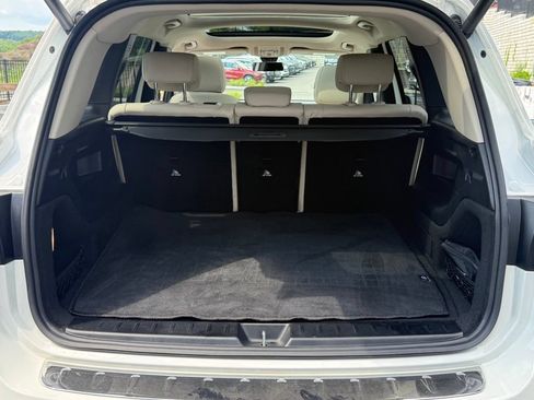 Used 2023 Mercedes-Benz GLB 250 4MATIC image 27