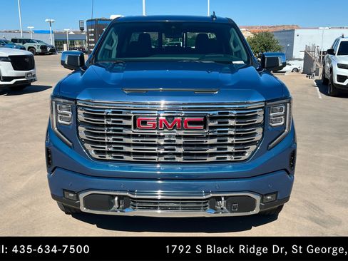 Used 2025 GMC Sierra 1500 Denali AWD/4WD image 8