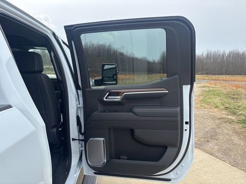 New 2026 Chevrolet Silverado 1500 High Country AWD/4WD image 50