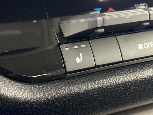 Used 2023 Toyota Tundra SR5 image 7