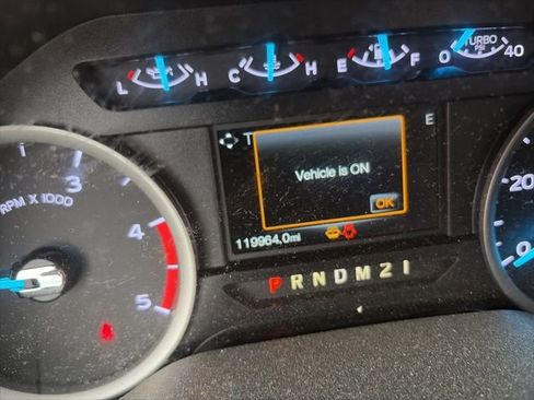 Used 2019 Ford F350 XLT w/ XLT Premium Package image 12