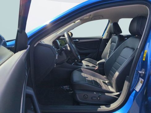 Used 2024 Volkswagen Jetta SE FWD image 21