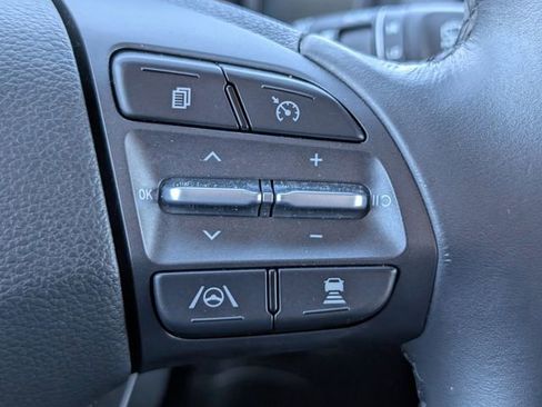 Used 2023 Hyundai Kona Limited image 25