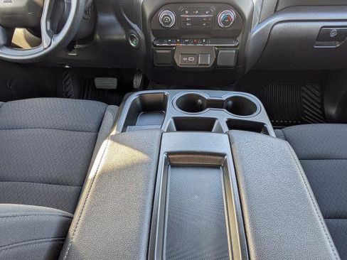 Certified 2025 Chevrolet Silverado 1500 Custom AWD/4WD image 19