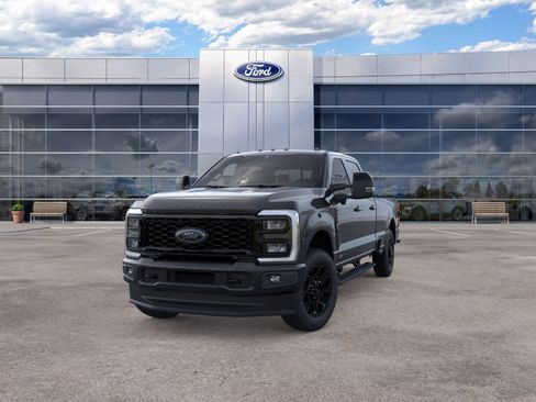 New 2026 Ford F350 Lariat w/ Black Appearance Package AWD/4WD image 2