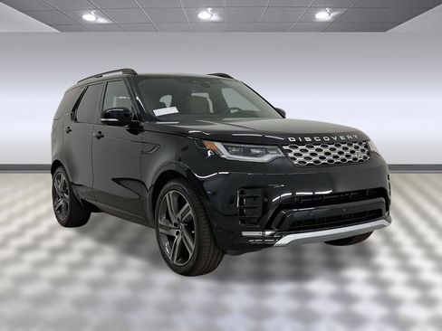 New 2026 Land Rover Discovery Limited Edition image 7