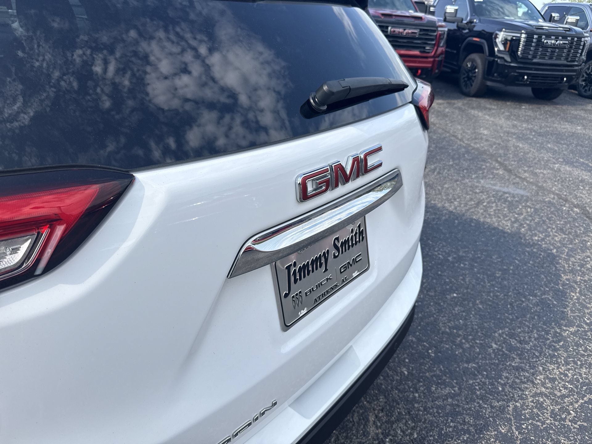 Used 2023 GMC Terrain SLE w/ Driver Convenience Package FWD image 38