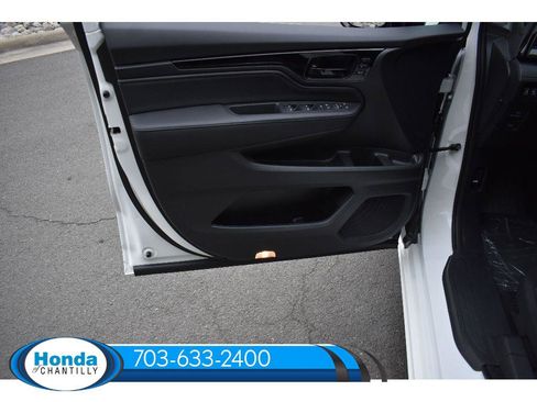 New 2026 Honda Odyssey Elite image 23