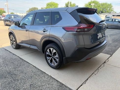 Used 2023 Nissan Rogue SV AWD/4WD image 6