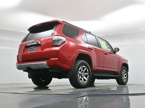 Used 2024 Toyota 4Runner TRD Off-Road image 48
