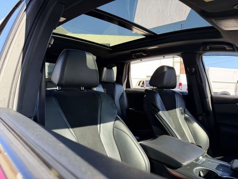 Used 2023 Acura MDX A-Spec image 10