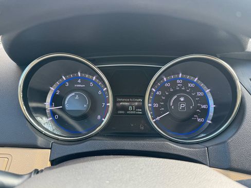 Used 2012 Hyundai Sonata GLS FWD image 48