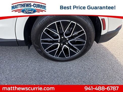 Certified 2025 Ford Mustang Mach-E Premium AWD/4WD image 15