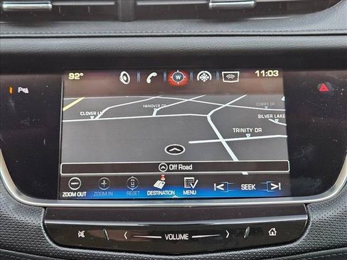Used 2017 Cadillac XT5 Luxury w/ Driver Awareness Package FWD image 12