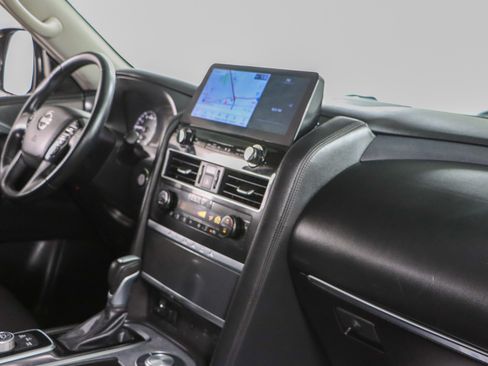 Used 2022 Nissan Armada SV w/ SV Appearance Package RWD image 27