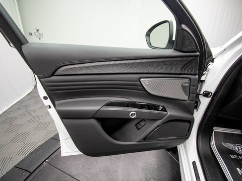 New 2026 Maserati Grecale Modena AWD/4WD image 32