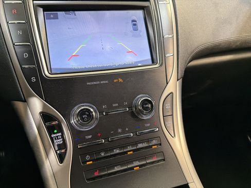 Used 2020 Lincoln Nautilus FWD image 18