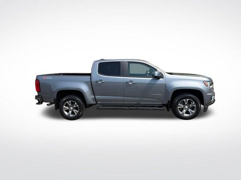 Used 2020 Chevrolet Colorado Z71 AWD/4WD image 7