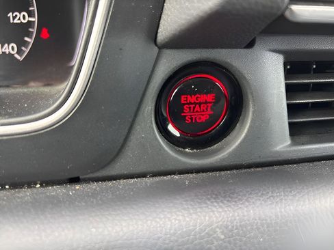 Used 2023 Honda Pilot EX-L image 14