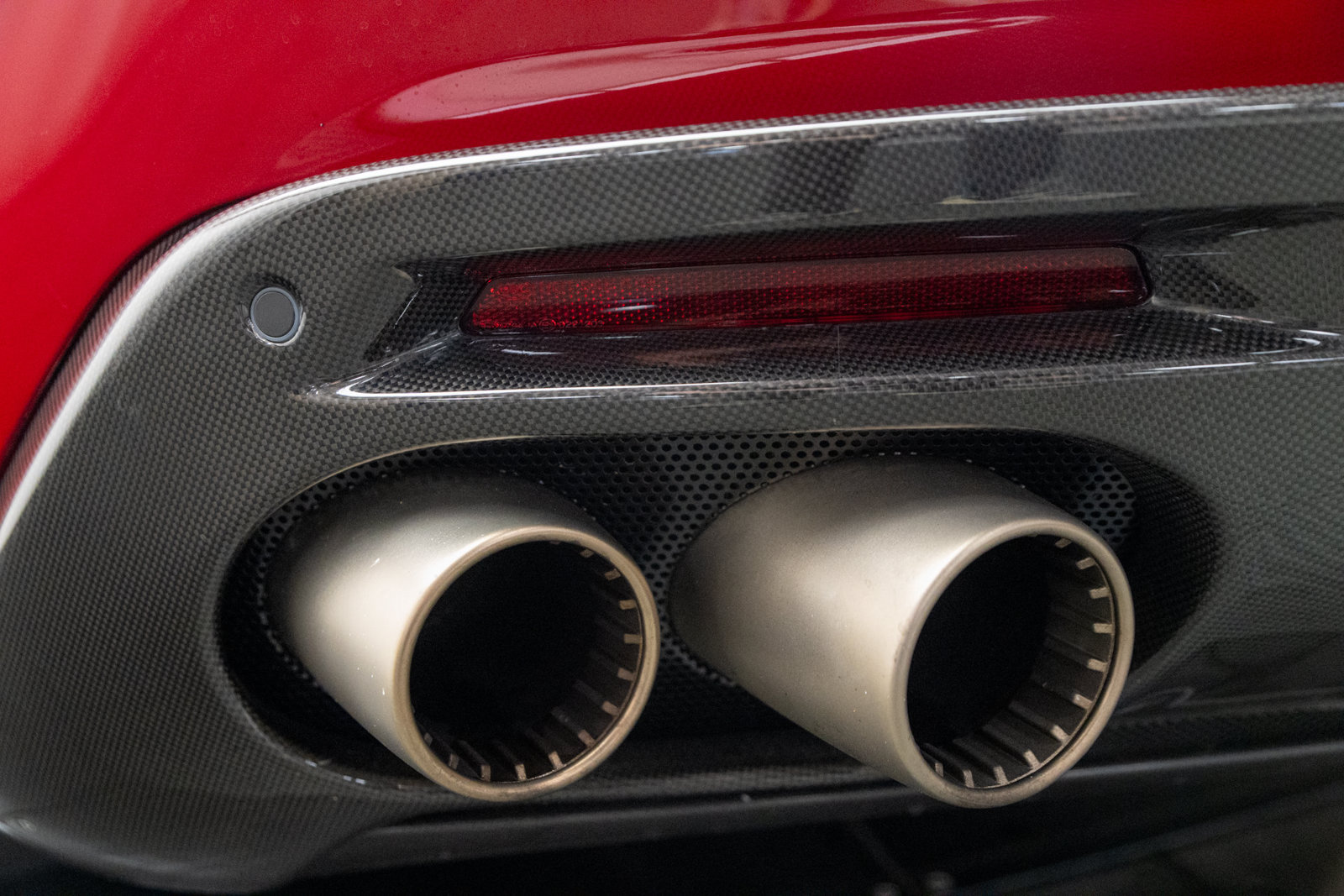 Used 2022 Ferrari Roma RWD image 41