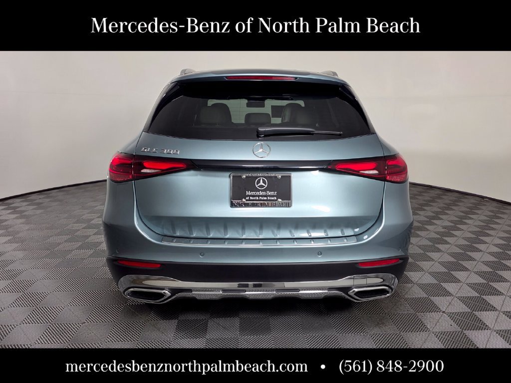 New 2027 Mercedes-Benz GLC 300 image 5